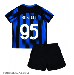 Inter Milan Alessandro Bastoni #95 Hjemmedraktsett Barn 2023-24 Kortermet (+ Korte bukser)