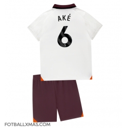 Manchester City Nathan Ake #6 Bortedraktsett Barn 2023-24 Kortermet (+ Korte bukser)