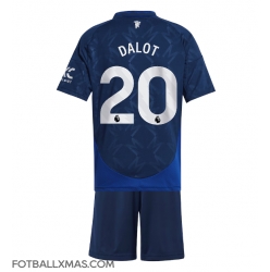 Manchester United Diogo Dalot #20 Bortedraktsett Barn 2024-25 Kortermet (+ Korte bukser)