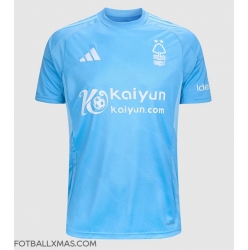 Nottingham Forest Tredjedrakt 2024-25 Kortermet