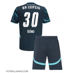 RB Leipzig Benjamin Sesko #30 Tredjedraktsett Barn 2024-25 Kortermet (+ Korte bukser)