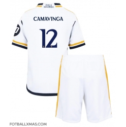 Real Madrid Eduardo Camavinga #12 Hjemmedraktsett Barn 2023-24 Kortermet (+ Korte bukser)